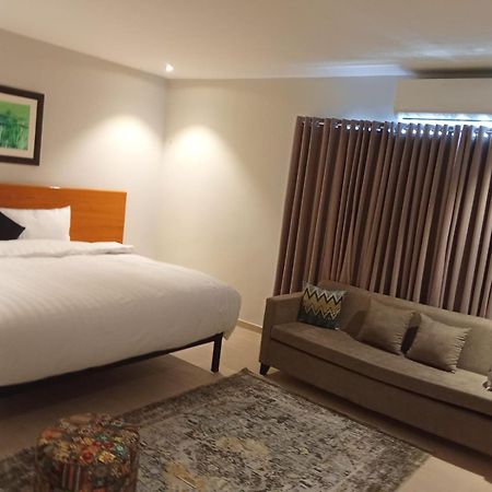 The Avenue Hotel Ισλαμαμπάντ Εξωτερικό φωτογραφία